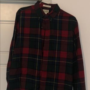 L.L. BEAN CASUAL BUTTON DOWN SHIRT